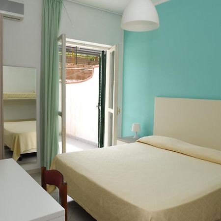 Hotel Costa D'Oro Santa Maria di Castellabate Bagian luar foto